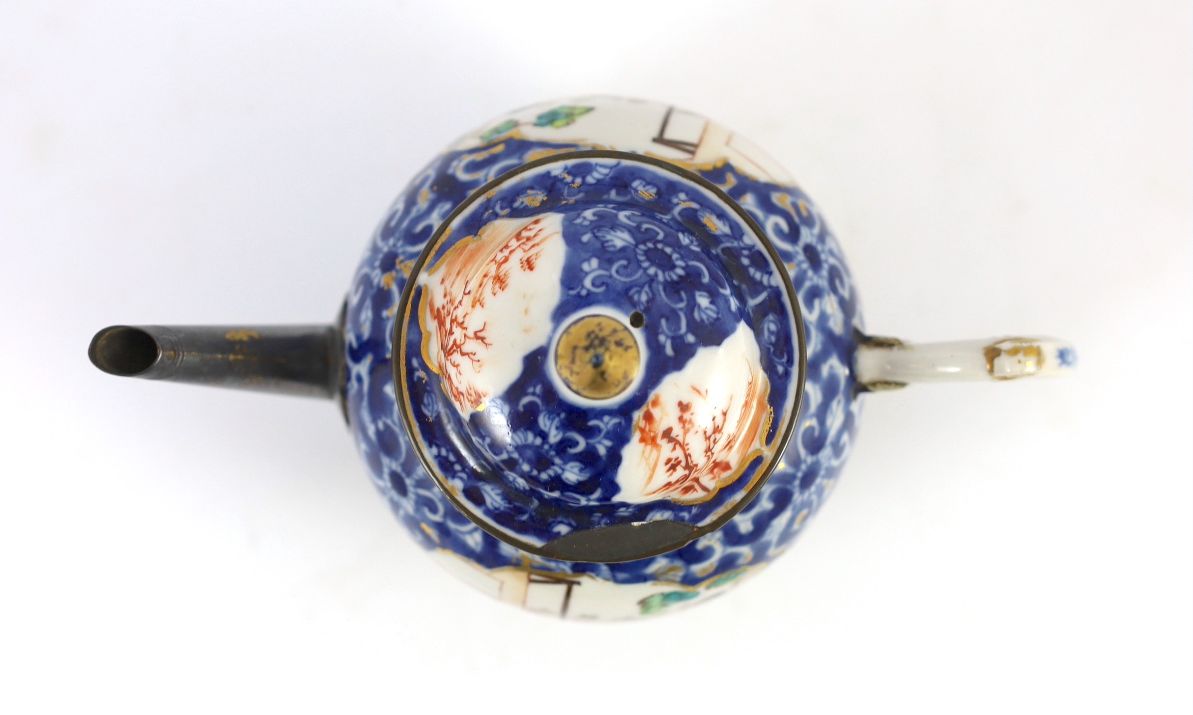 A Chinese export famille rose part tea and coffee set, Qianlong period, teapot 15cm high, some damage and wear to gilding